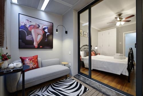 Newly Renovated 1BDR Apt Old Shanghai