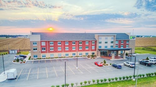 Holiday Inn Express & Suites Remington by IHG