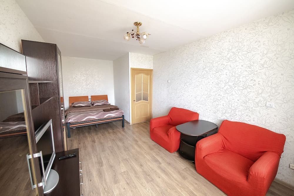 Apartment on Okeanskiy Pr. 103