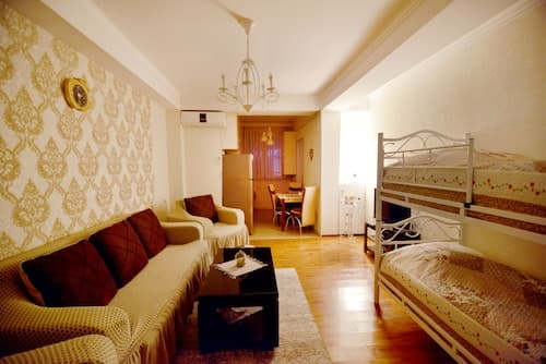 Apartment on Kotetishvili 4 ap 3