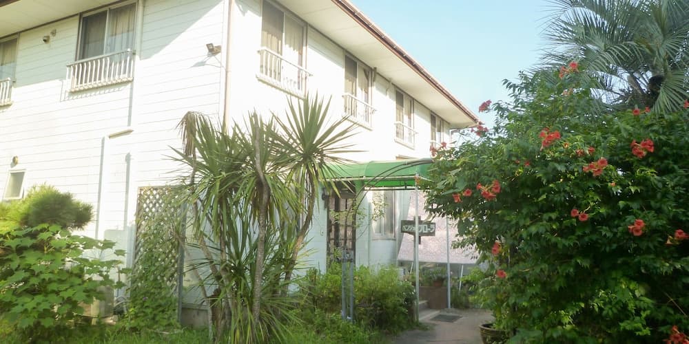 Pension Flora