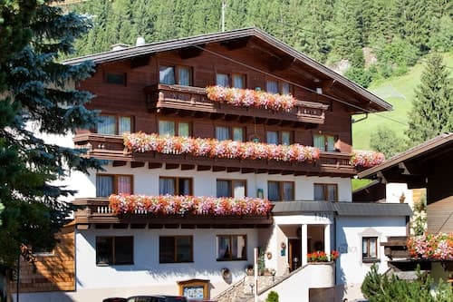 Hotel ad LACA