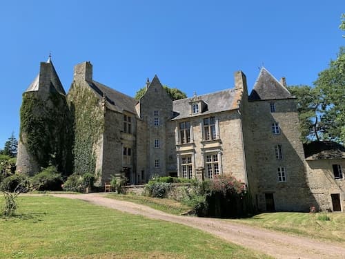 Le Château de Bernesq