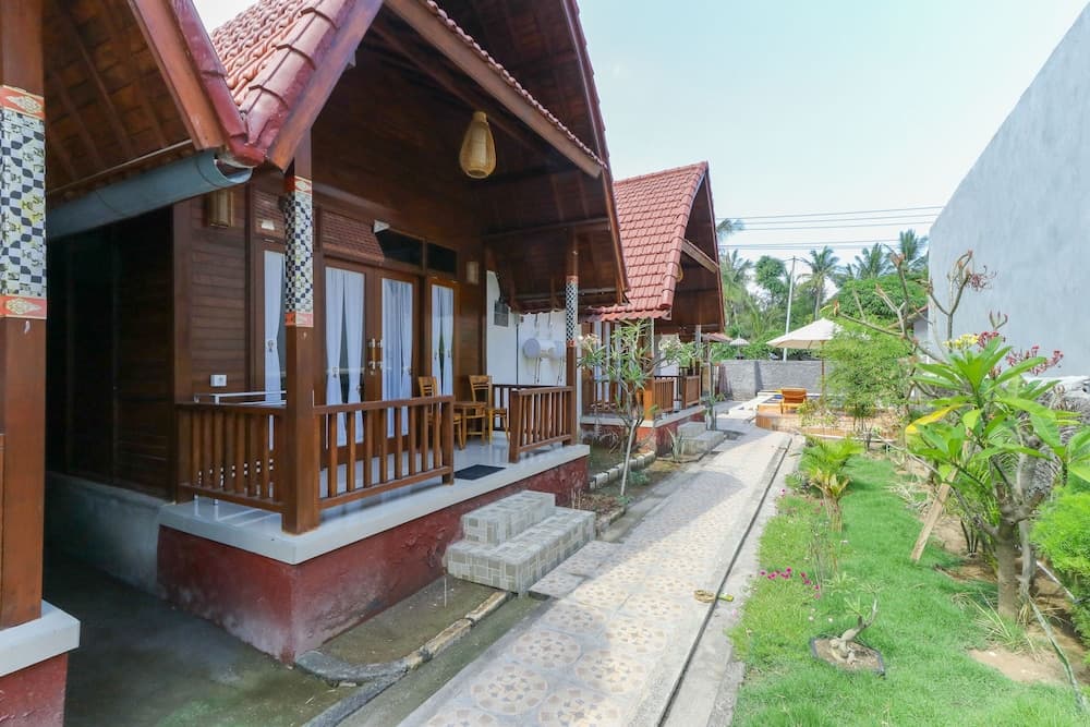 Maksan Cottage