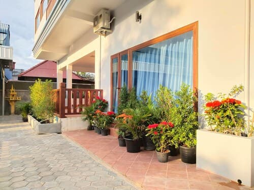 Pengthol Residence