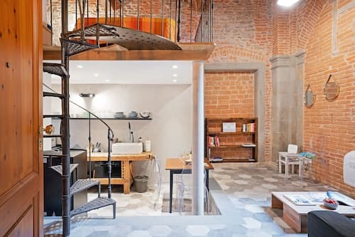 Florence Oltrarno Duplex Apartment