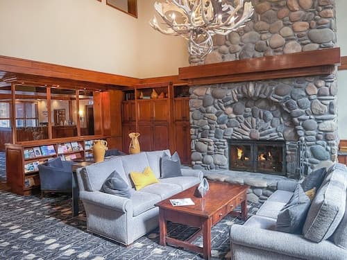 Highlands Lodge in Beaver Creek by Elevation Accommodations