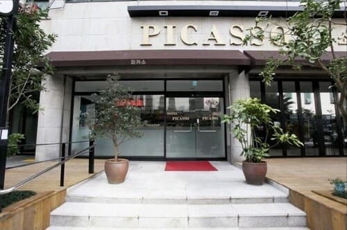 Picasso Hotel