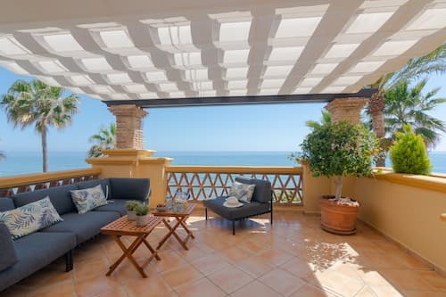 Super Front Line Location Apartment - Heated Pool
