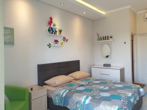 Comfy Room in Piliau Residence