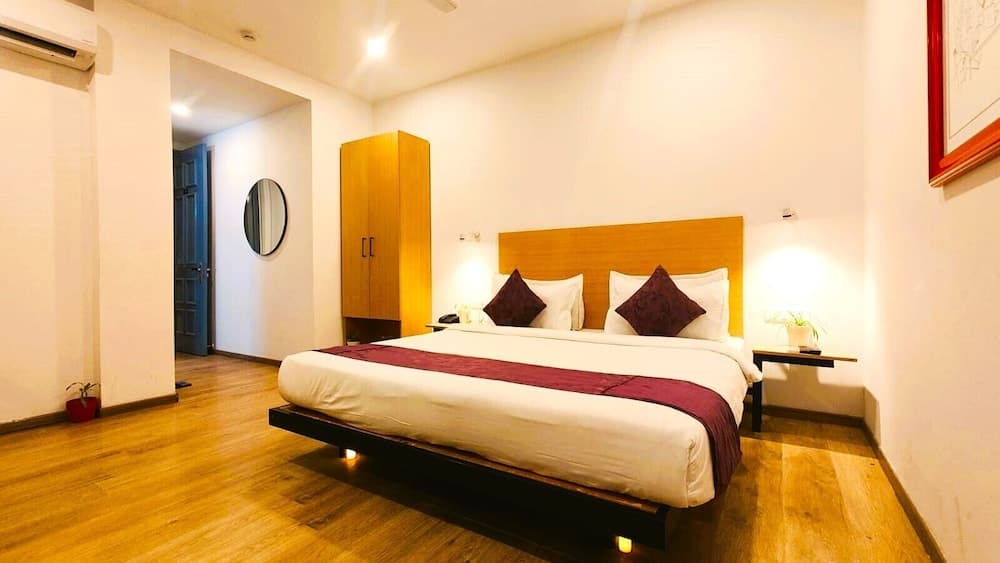 Mavens White Artemis Hospital Road Gurgaon