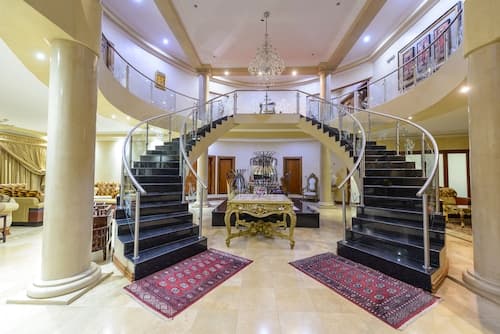 Equestrian Royal Boutique Hotel & Spa
