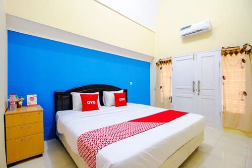 OYO Life 1643 Grand Monica