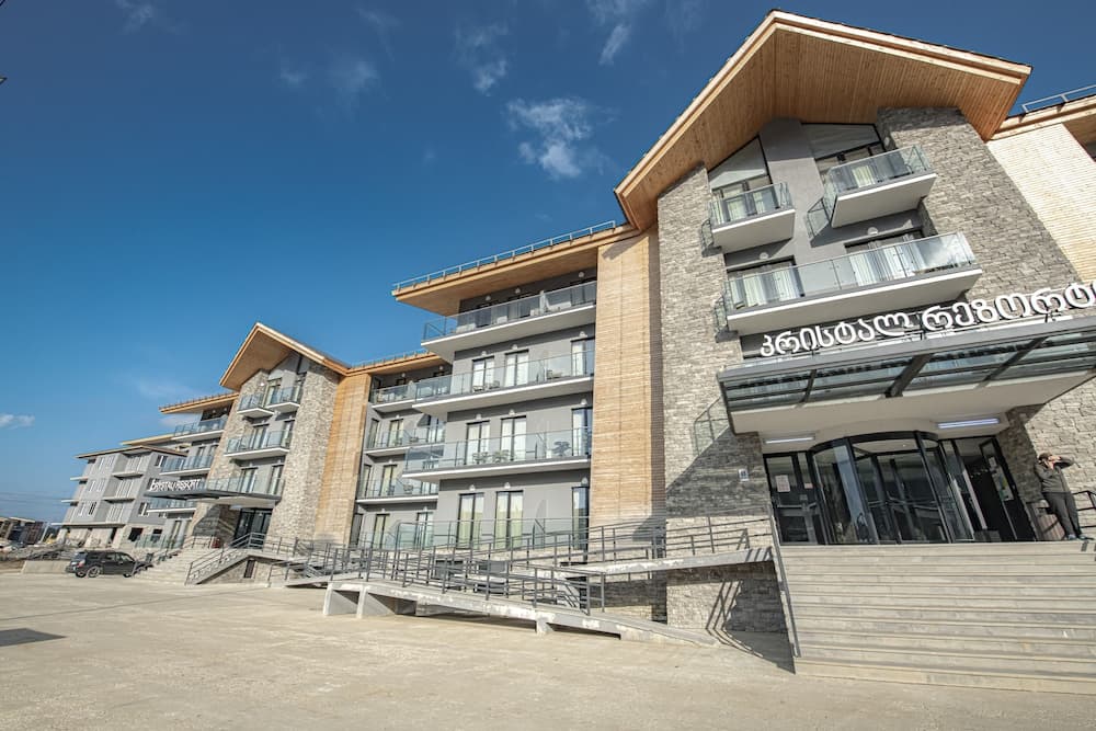 Crystal Resort