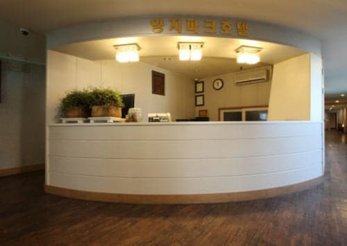 Yangji Park Hotel