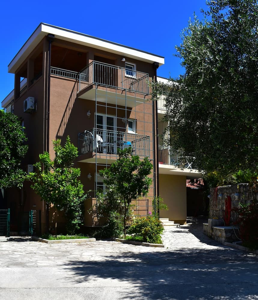 Apartments Montenegro Risan