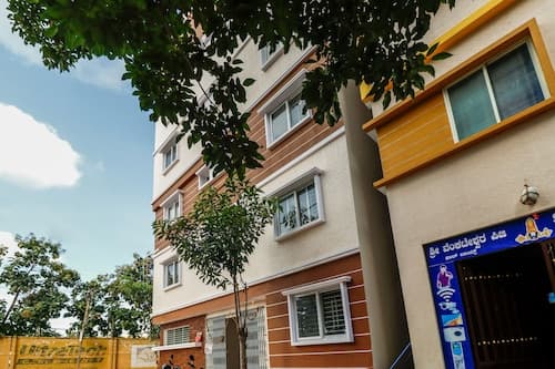 Capital O 62363 N R Residency