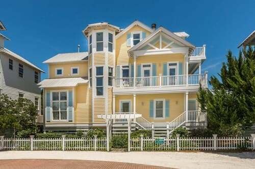 22 Coast Cottages by Hodnett Cooper