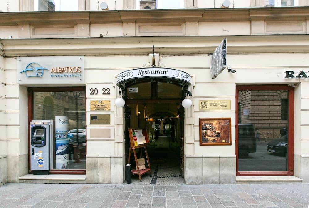 Sodispar Szpitalna Old Town Apartments