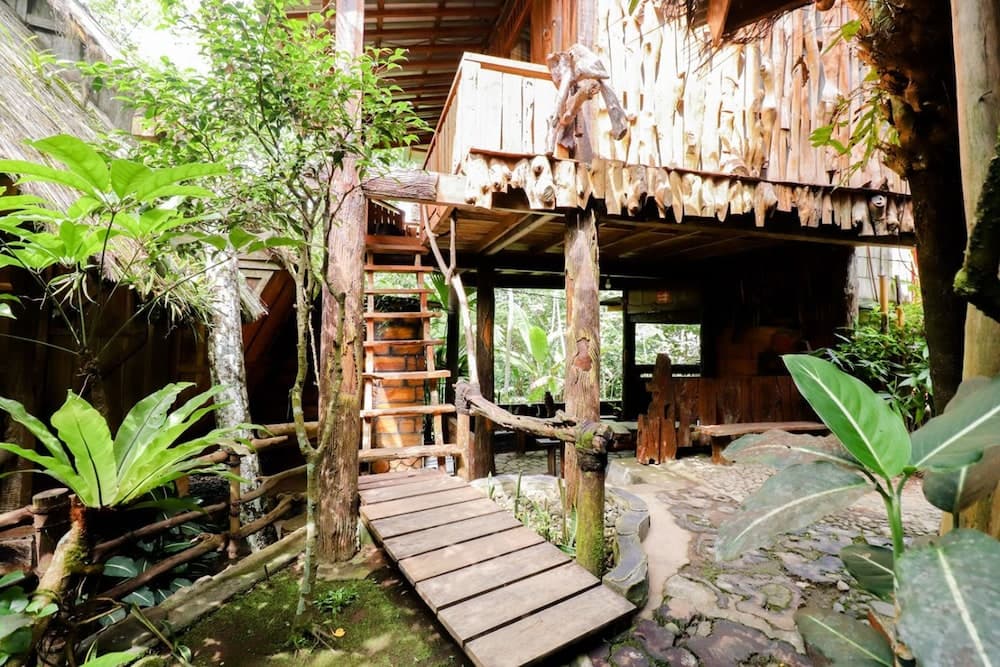 Rimbono Homestay