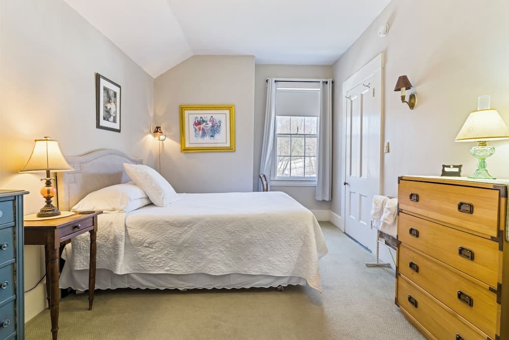 The Jeremiah Mason House B & B