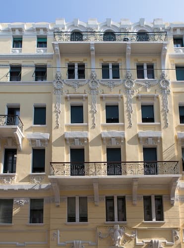 Trieste 411 e Trieste 411 II (Rooms & Apartments)