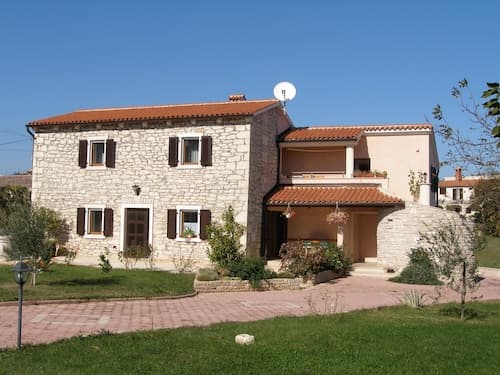 Villa Ana - Peaceful Location