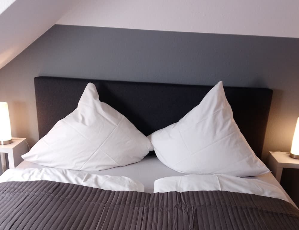 Fewo Holbeinstr 8 - 2 Schlafzimmer P