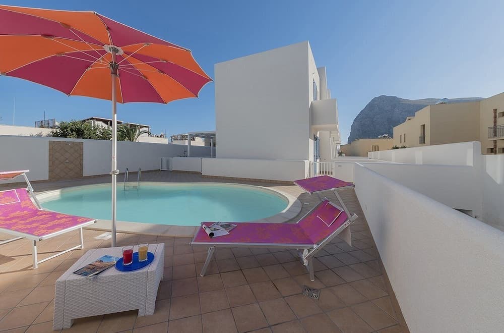 I tre Golfi Blu Mare Bilo con veranda e piscina