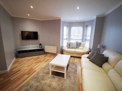 McDonald Road Apartment
