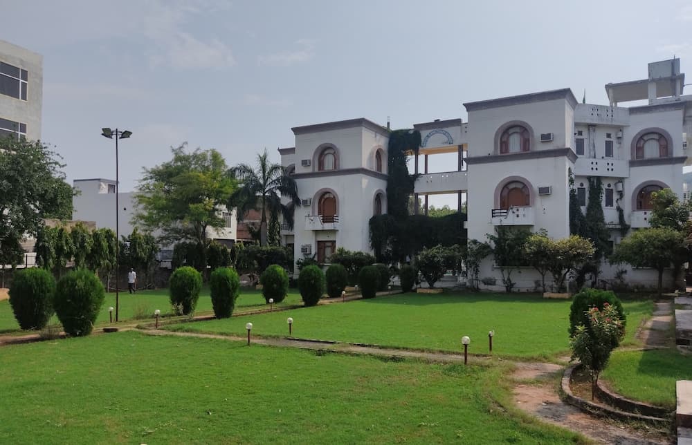Hotel Sanctuary Resort