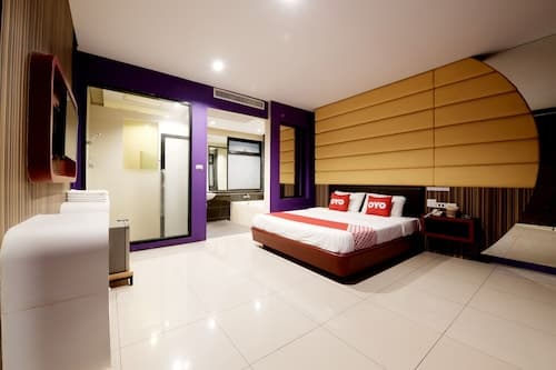 Sriracha Hotel And Spa