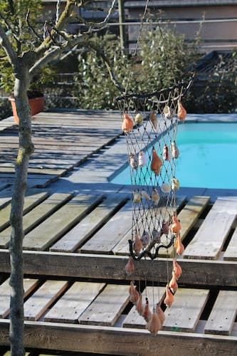 B & B Aphrodite
