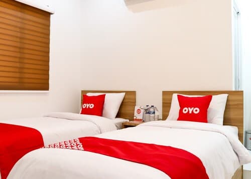 Hotel O Monalisa Residence And Cafe