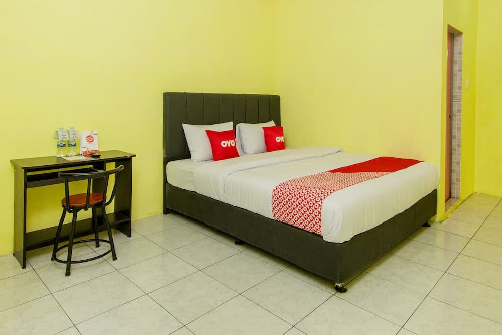 OYO 1701 Bagus Inn