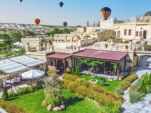 Zeydem Suites