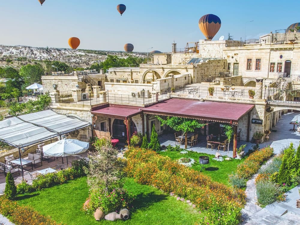Zeydem Suites
