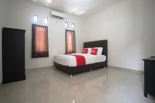 Hotel O Wisma Ray Syariah
