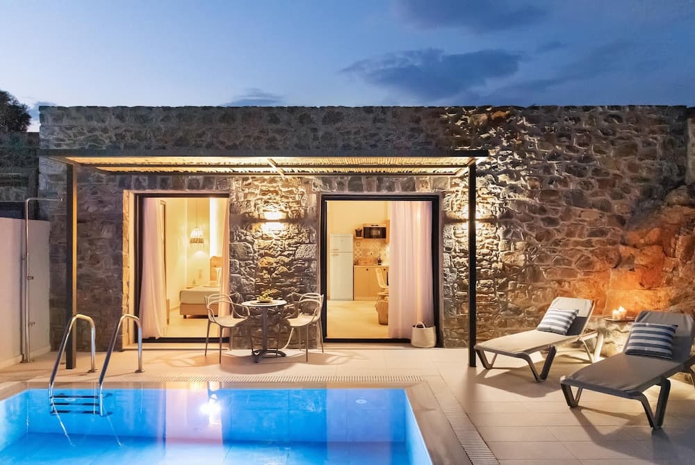 Varkotopi Eco Apts Villas