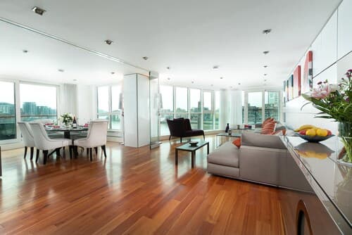 River view Luxury 3bed flat with views