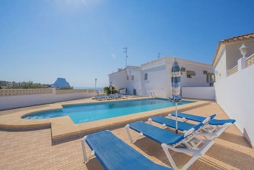 Low Price 4 Bedroom Villa With Nice View Over The Sea, Private Pool, Wifi, BBQ