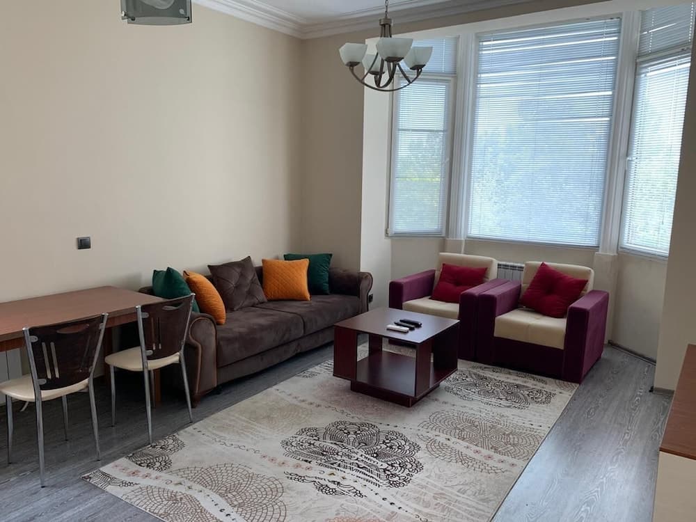 Sea View Apartment in the Old City