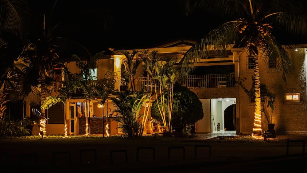 Amaranthus Hotel