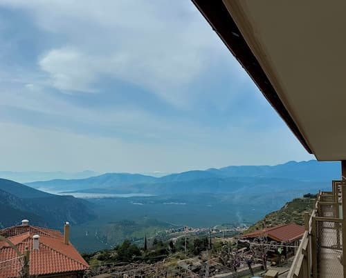 Nidimos Hotel