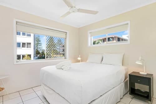 Superb 1 Bedroom Apartment Near the Beach