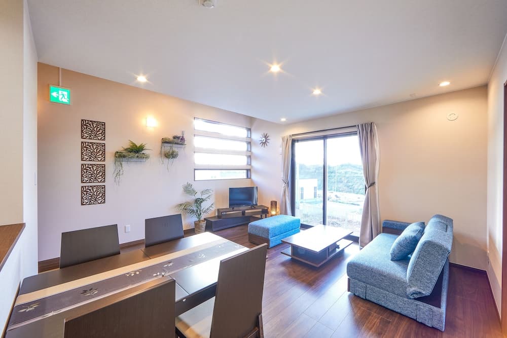 E-horizon Resort Condominium Nago B