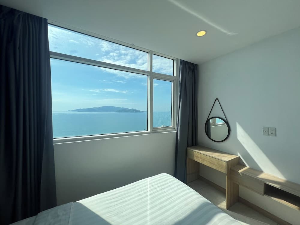 P&L Apartment
