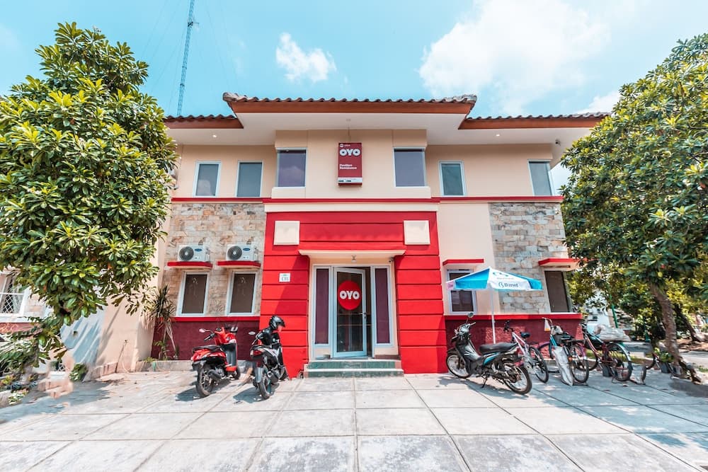 OYO 1554 Pavilio Residence