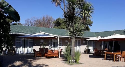 Flying Falcon Guesthouse