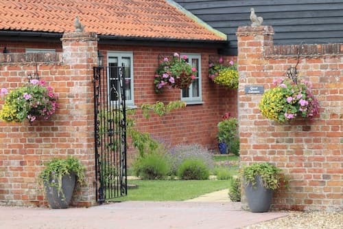 Grove Barn Bed and Breakfast